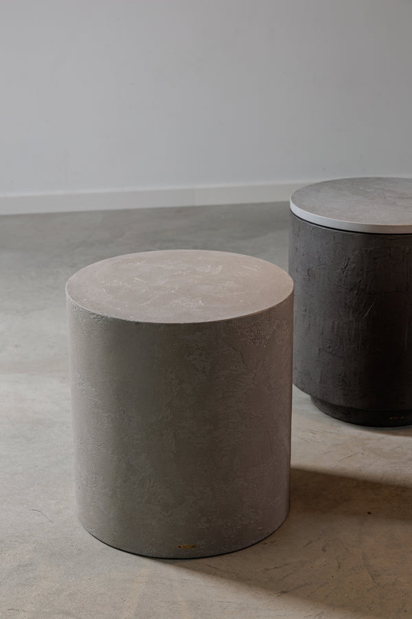 Jak je možné, že náš betonový stolek váží jen 9 kg? Vysvětlení mikrobetonové technologie.