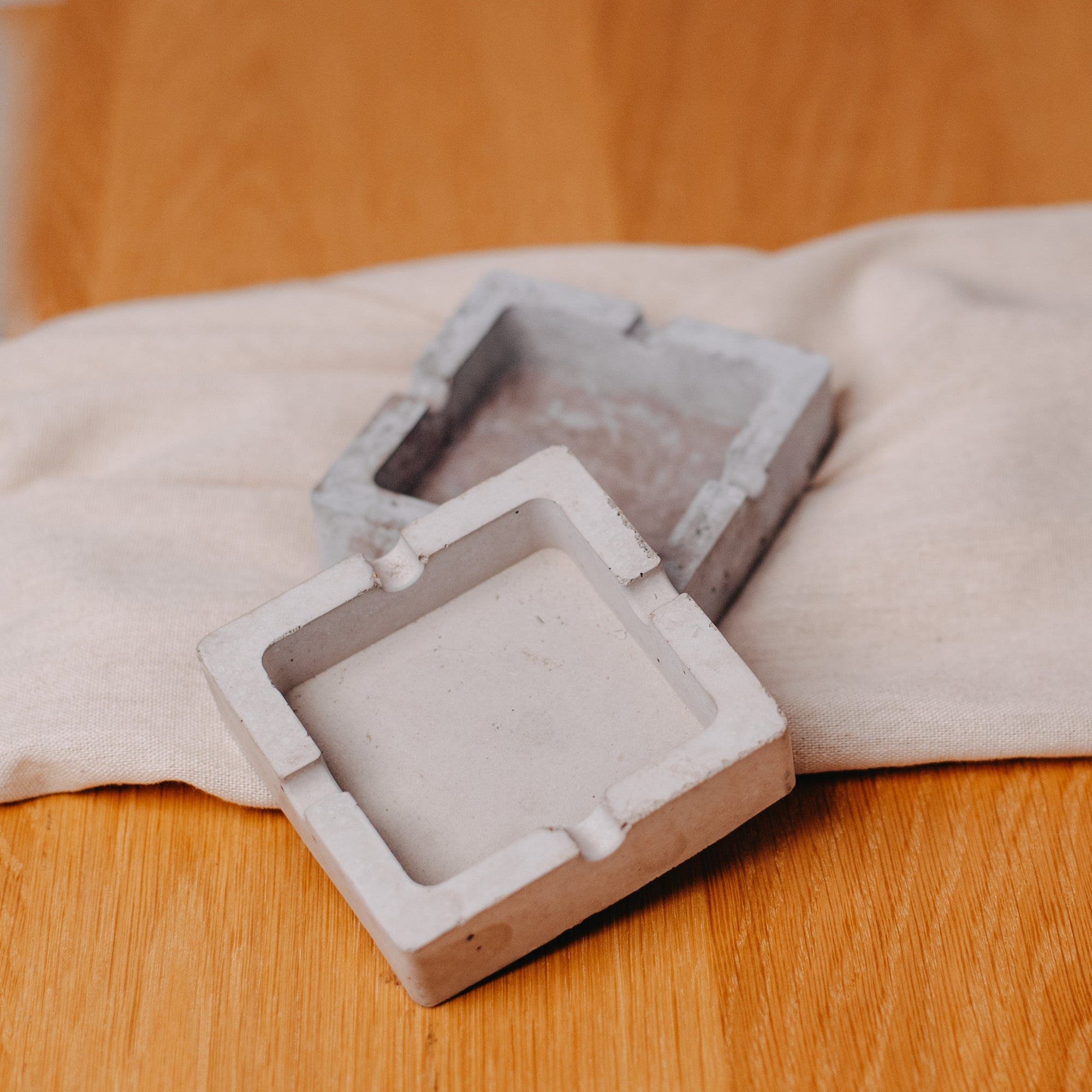 Concrete ashtrays