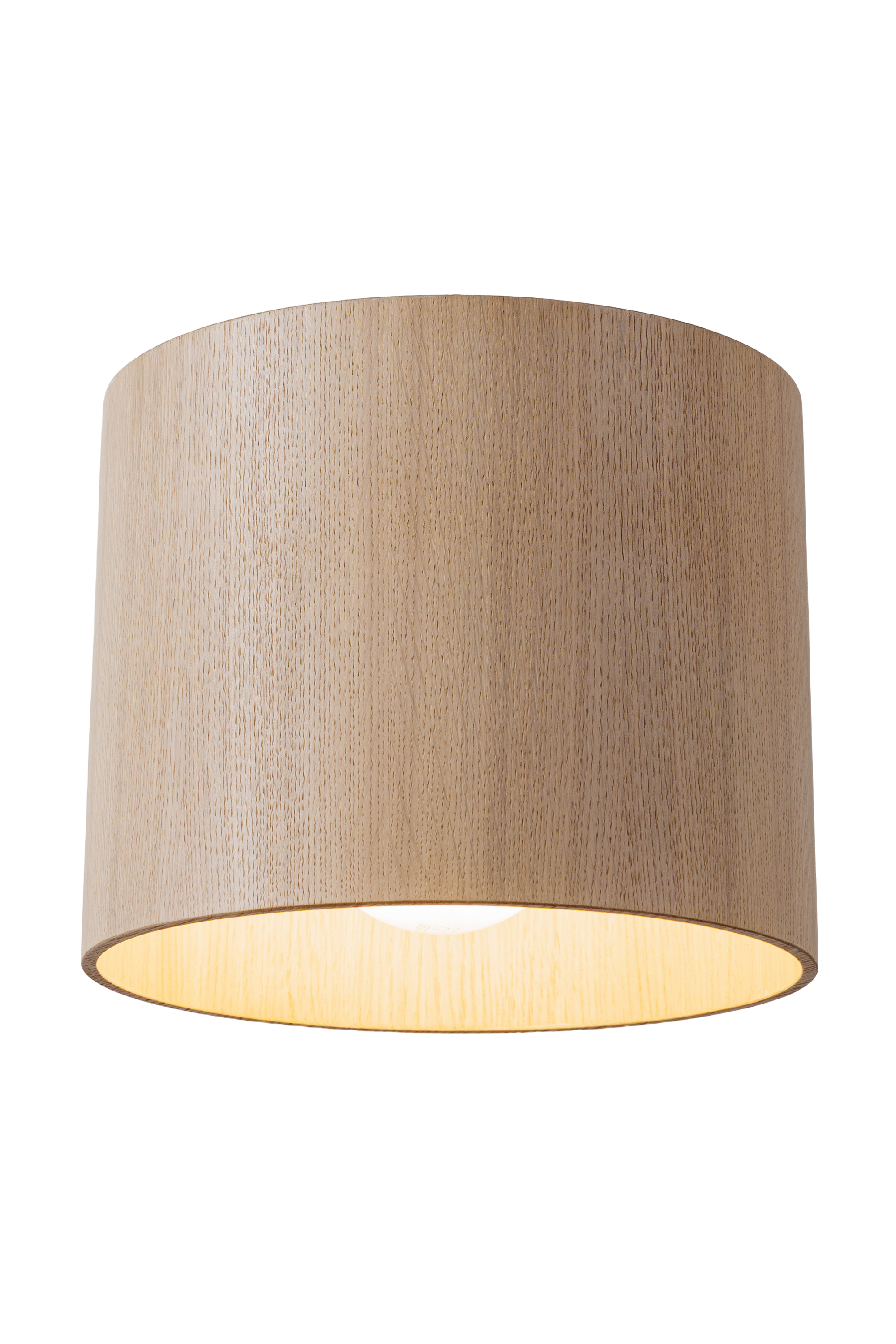 Stropní dřevěné svítidlo válcového tvaru v moderním industriálním stylu, bez difuzoru, s přímým směrovým světlem a minimalistickým designem vhodným pro obývací pokoj, kuchyň i kancelářské prostory.